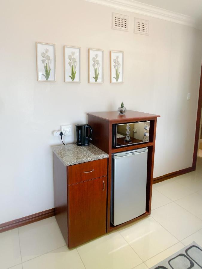 The Meritus Guest House Westville Εξωτερικό φωτογραφία
